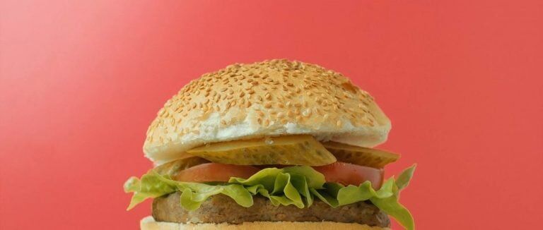Produtor mostra a comida é real, mas não tanto das propagandas