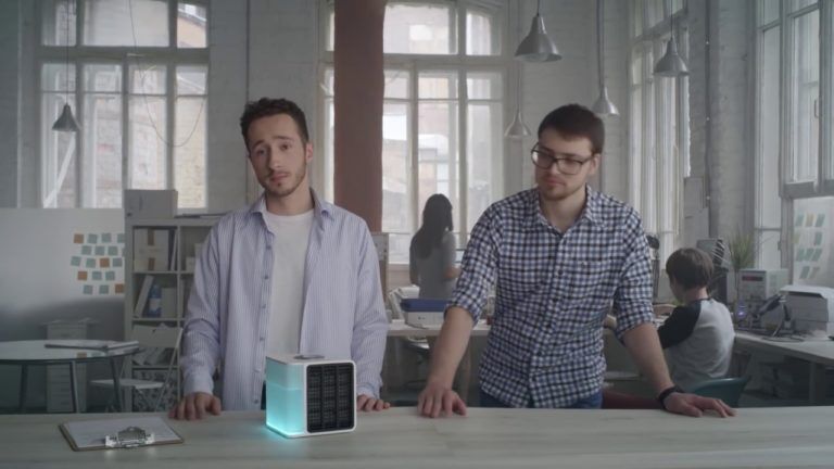 Você vai querer esse ar-condicionado portátil que cabe na mochila e gasta menos energia